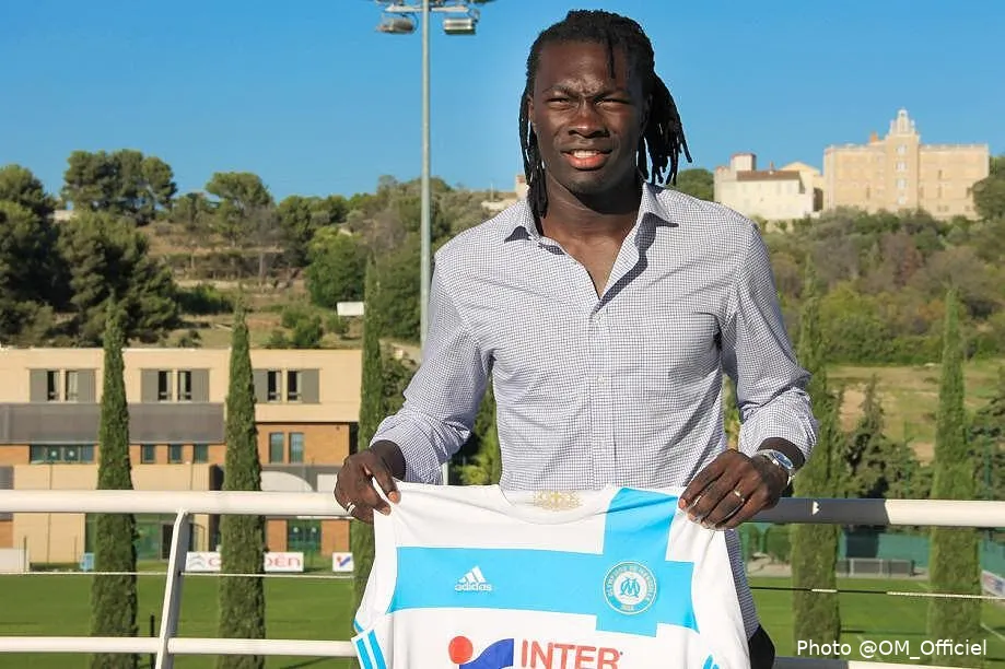 om gomis ne vient pas dans ce beau club qu est l om pour blaguer coh4qceviaaun36150284