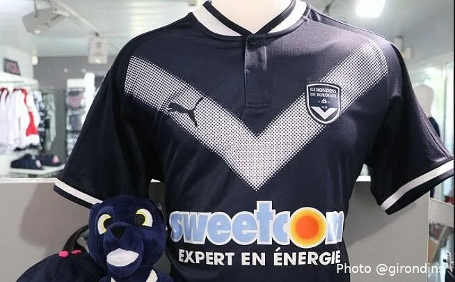 officiel bordeaux devoile son nouveau maillot domicile maillot bordeaux179890