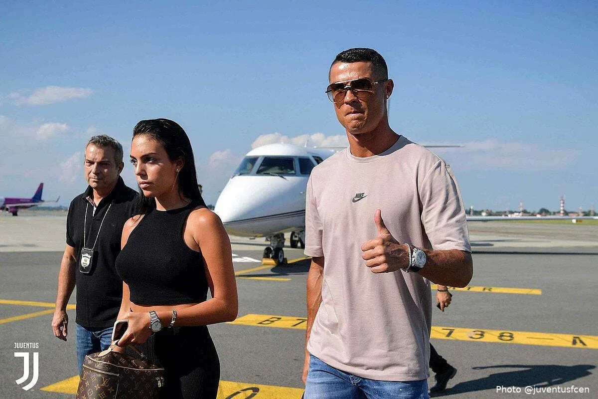 mercato cristiano ronaldo debarque a la juve en pleine finale dikdndzwkaapp42224845