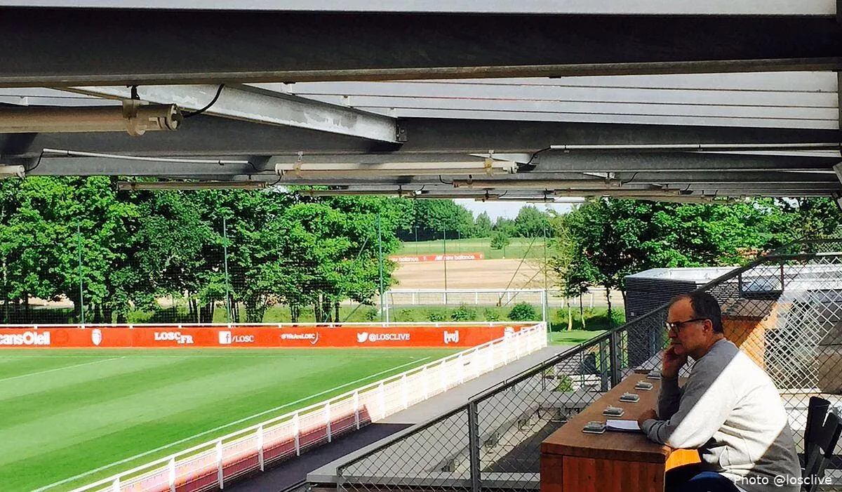 lille bielsa est deja au boulot au losc et sa methode n a pas change bielsa180902