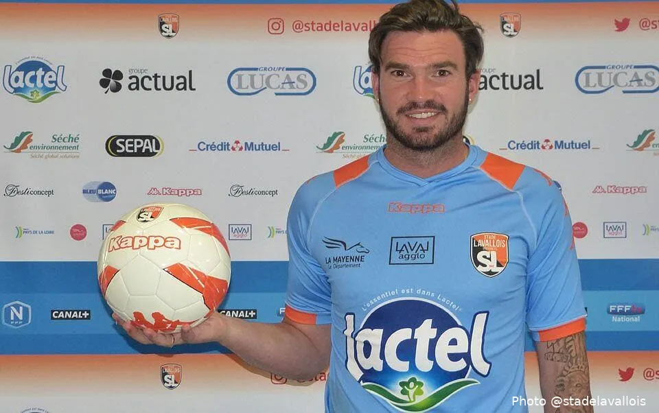 officiel florian escales quitte l om pour laval escales256351