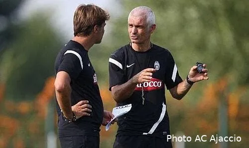 officiel ravanelli entraineur de l ac ajaccio ravanelli 500x33059011