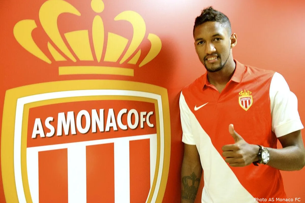 officiel wallace prete a l as monaco wallace illustre90307