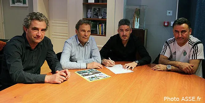 lemoine prolonge a l asse jusqu en 2018 article109493