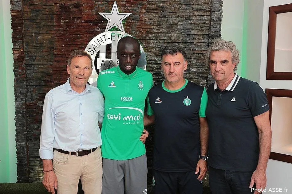 officiel m bengue signe pour trois ans a l asse cnzfjajwcaaiqdh149460