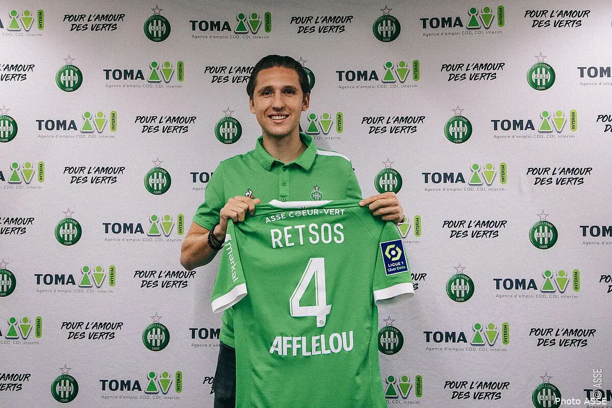 asse panagiotis retsos a saint etienne c est officiel panagiotis retsos est stephanois 2101189104296001