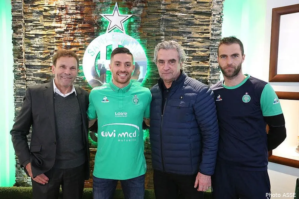 asse mounier repart c est accablant de connerie pour pierre menes mounier169068