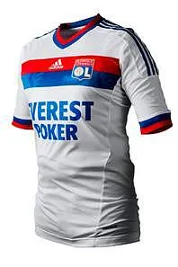 le nouveau maillot de l ol devoile ol18501