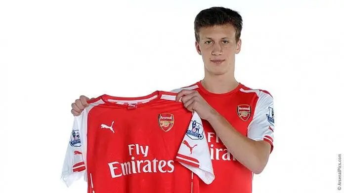 arsenal recrute un jeune polonais de 17 ans gun 1421750429 bielik2102199