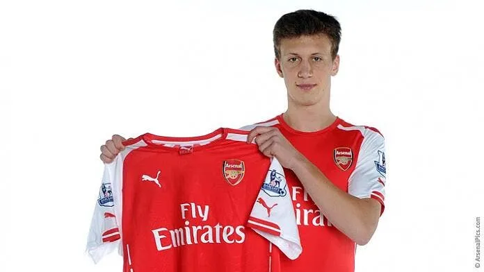 arsenal recrute un jeune polonais de 17 ans gun 1421750429 bielik2102199