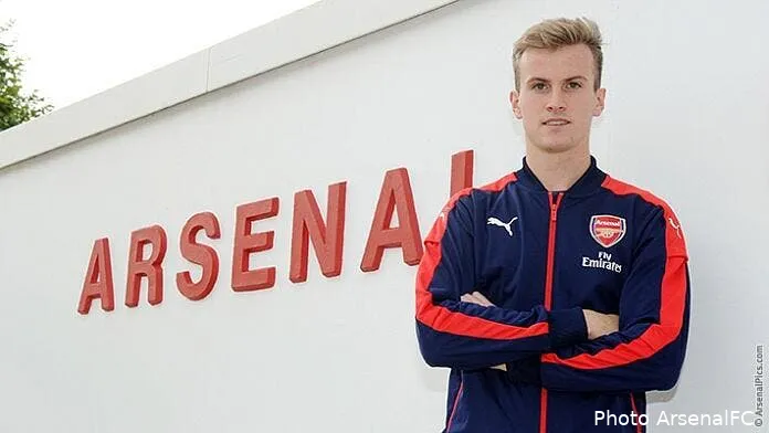 officiel un defenseur anglais debarque a arsenal pour 3 me holding149644
