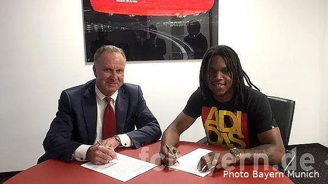 mercato renato sanches signe au bayern munich pour 35me cifmhzewsaa6a7b142502