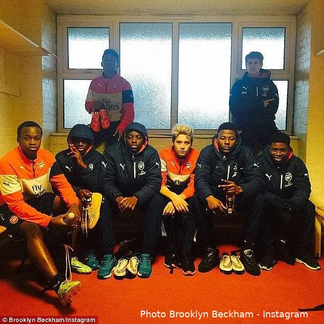 brooklyn beckham pousse vers la sortie par arsenal 252795f200000578 2930806 image a 10 1422496714097105065