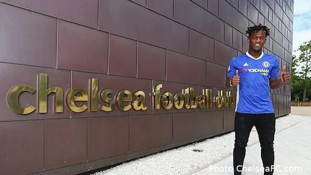 chelsea drogba ronaldo 40 me une grosse pression sur batshuayi first words michy batshuayi img147912