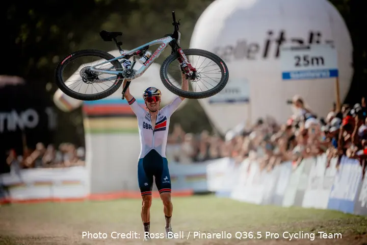 Tom Pidcock gana el Mundial MTB 2026
