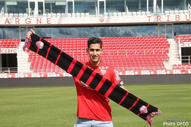 officiel deux recrues debarquent a dijon dijon221681