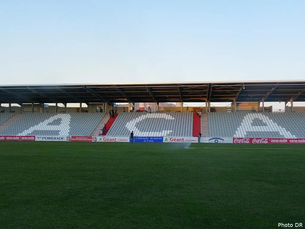 l2 incidents a ajaccio le bus du havre bloque match reporte coty219279