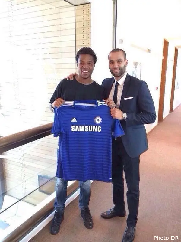 loic remy s engage a chelsea bwyaek9icaelvow91013