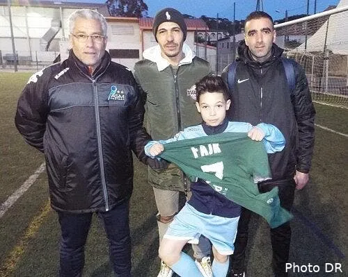 asse saint etienne chipe un joueur de 12 ans devant nice et monaco fajr209799