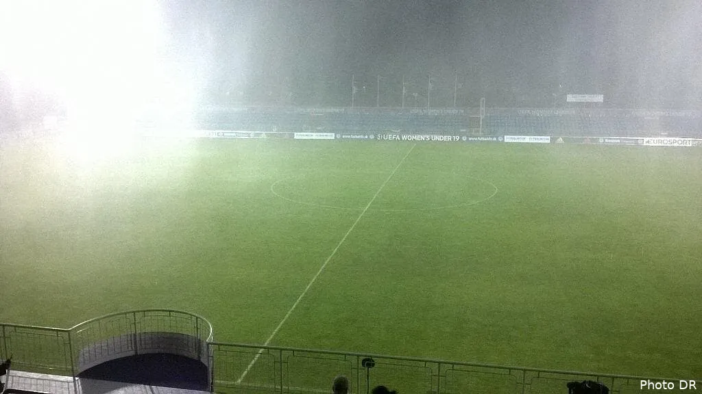 france espagne la finale u19 interrompue par le deluge cotltpjwyaa0ay1150484