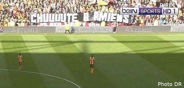 l2 une banderole lensoise contre les supporters du losc passe tres mal dmqh tqxuaey3or197167