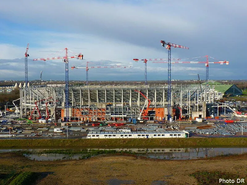 le nouveau stade de bordeaux c est spectaculaire 28f118131a75933