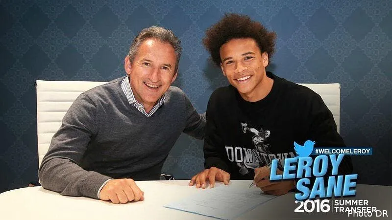 mercato leroy sane rejoint manchester city pour 44me co18ybwwaaes6sz150602