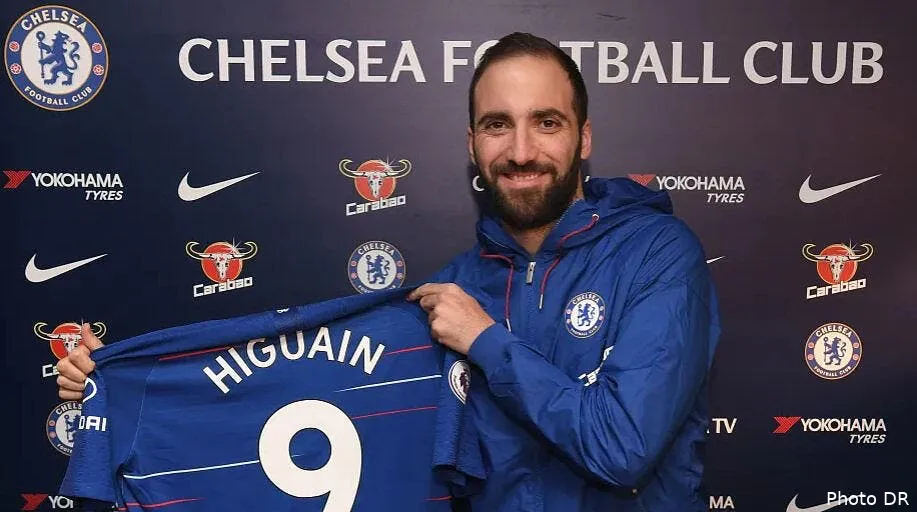 officiel higuain prete a chelsea jusqu a la fin de la saison chelsea higuain242781