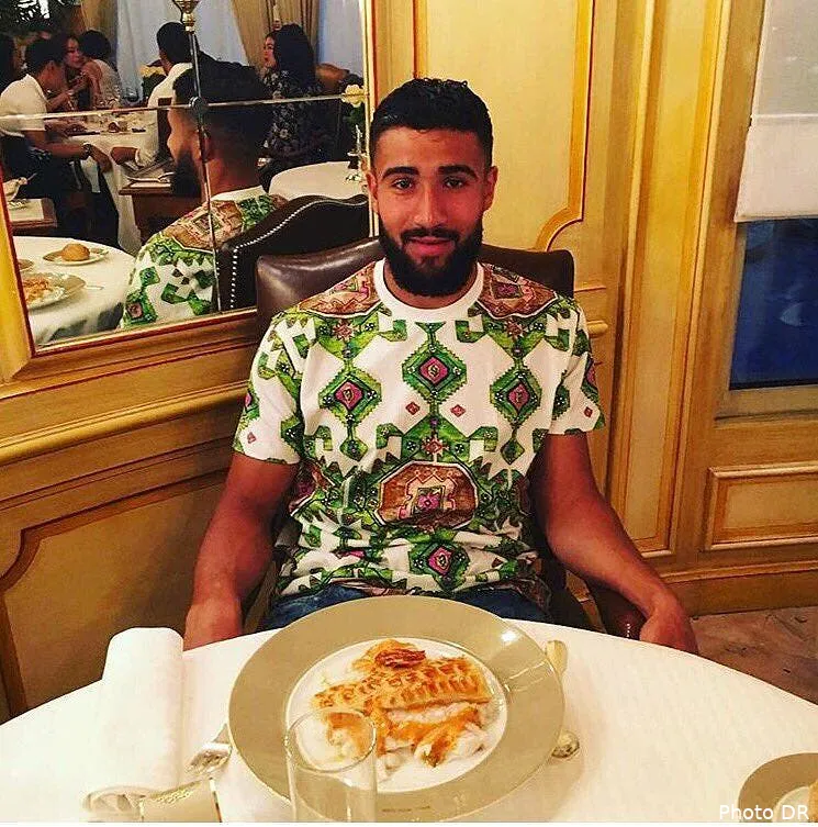 ol meme dans l un des meilleurs restos du monde fekir reste serieux cnqrw4lwiaadavg148898