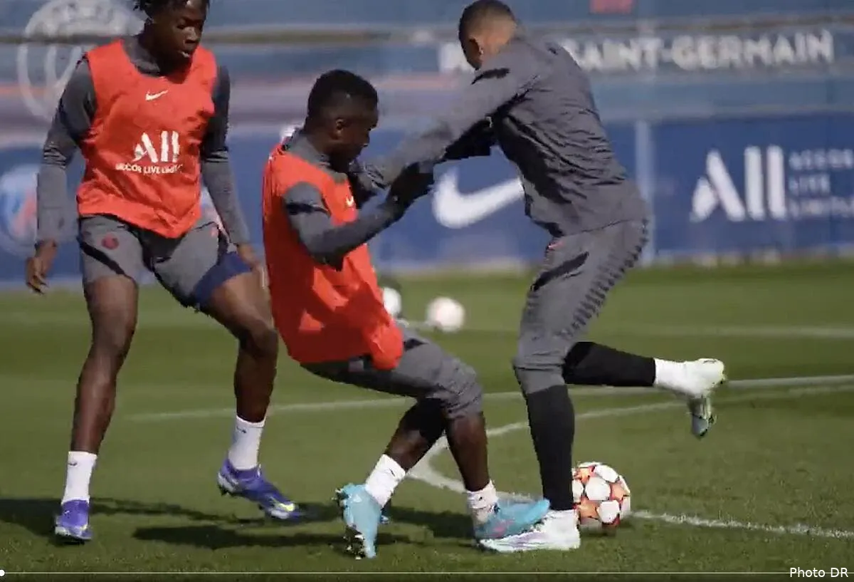 pg gueye tacle mbappe les images du choc capture d e cran 2022 03 07 a 16 19 37 336295