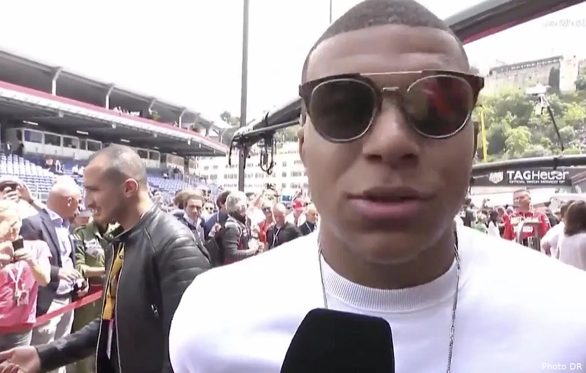 psg mbappe a monaco pour le gp de f1 mbappe f1254227