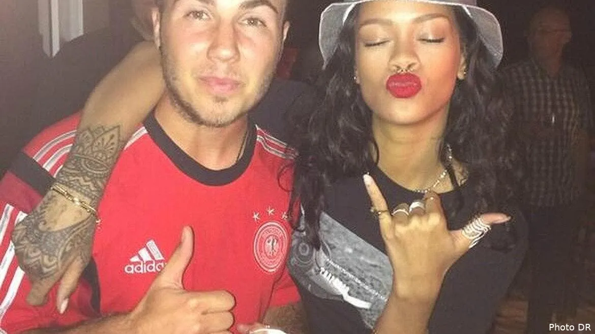 rihanna flashe carrement pour l allemagne et gotze bse r7acuaatuuc 1170x65887377