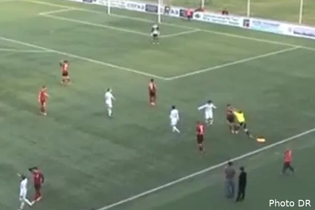 video une video a ne pas montrer aux arbitres de ligue 1 lino 1719364a55861