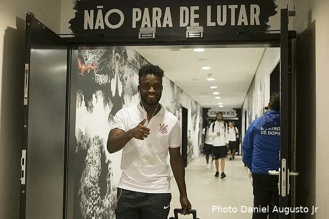 rennes tente un nouveau pari colombien a 3 me mendoza126029