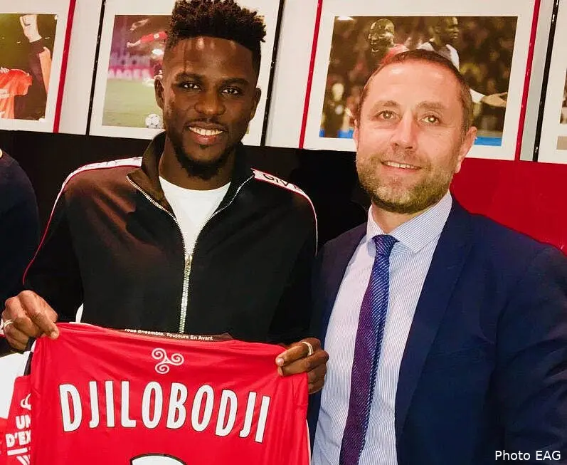 officiel djilobodji signe pour 6 mois a guingamp mercato guingamp240583