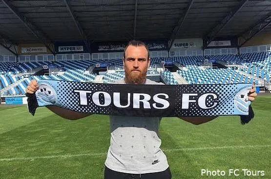 l2 roderic filippi s engage a tours ctsketcwyai9y2o156274