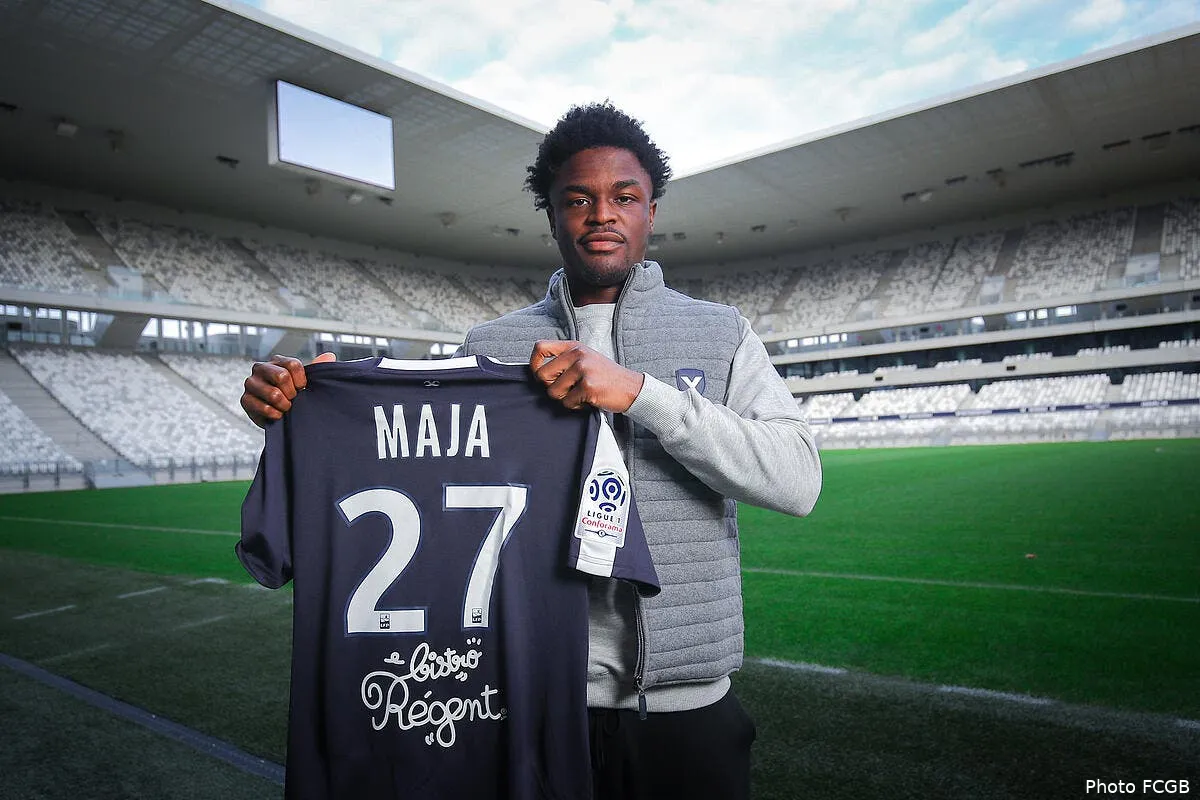 officiel bordeaux fait signer l attaquant josh maja maja 1243031