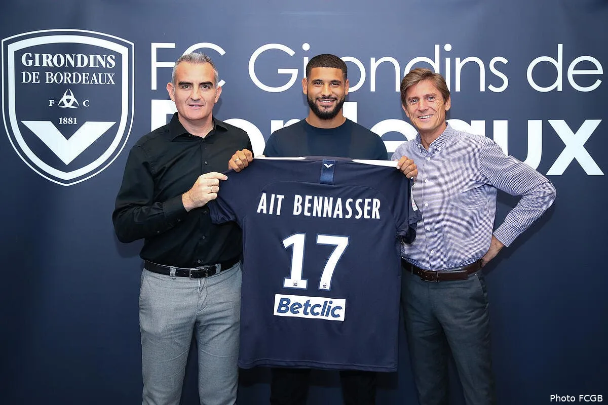 officiel monaco envoie ait bennasser en pret a bordeaux ait bennasser 3263003