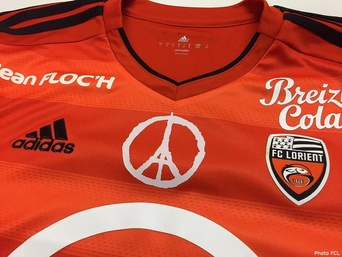 les trois hommages prevus avant lorient psg fc lorient maillot paris126033