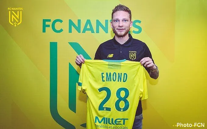 fcn emond debute son aventure avec un hommage a sala emond 1274949