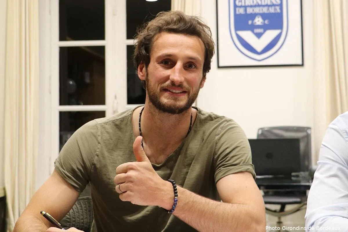 officiel paul baysse signe a bordeaux jusqu en 2021 paul baysse 05206025