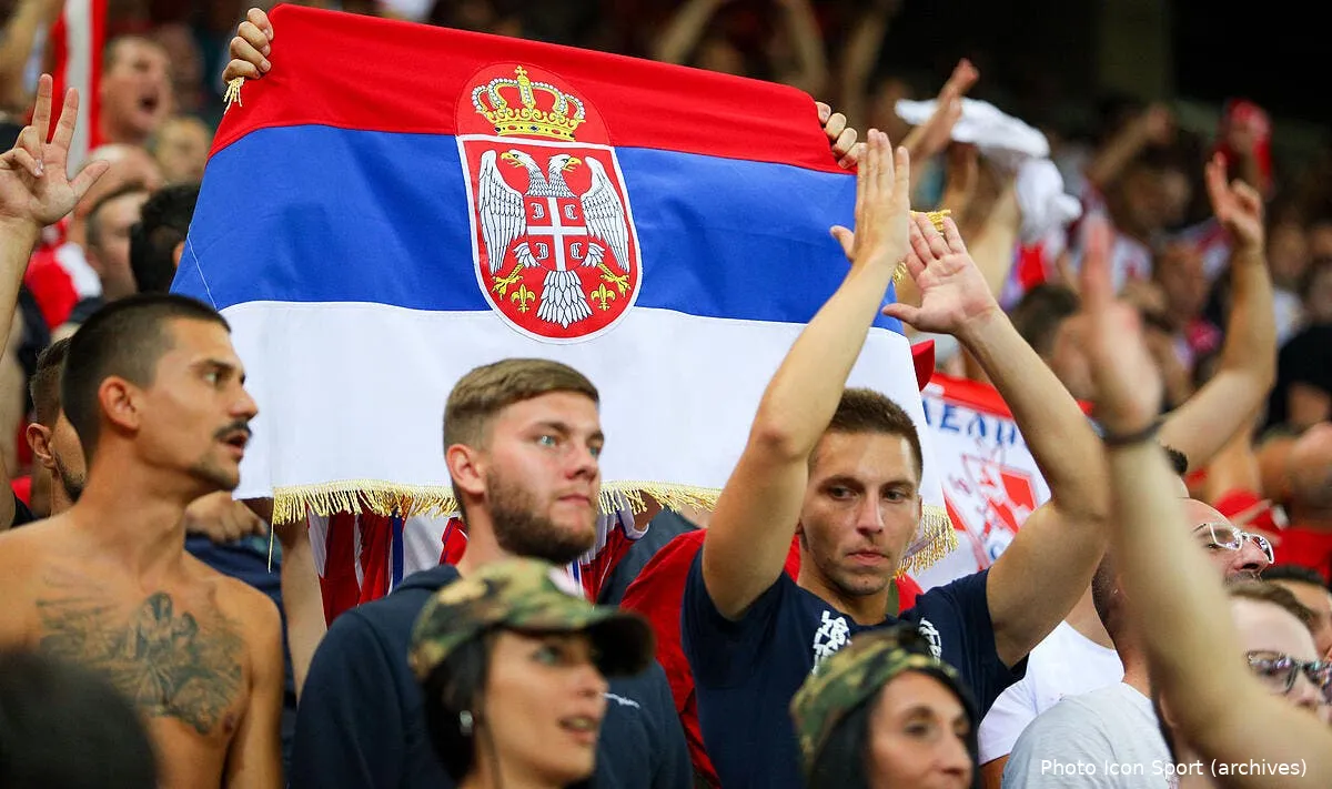 incidents entre supporters francais et serbes apres psg belgrade iconsport icon gep 290818 45 37232285