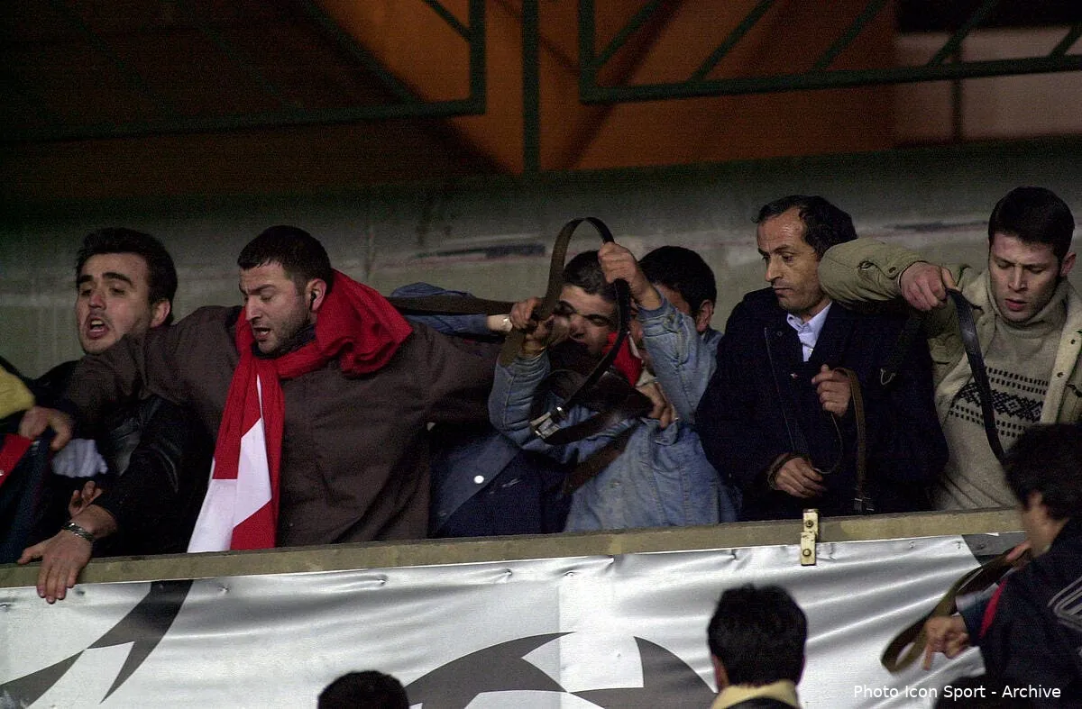 video ca a chauffe entre supporters du psg et de zagreb iconsport win 261002 74 1342435