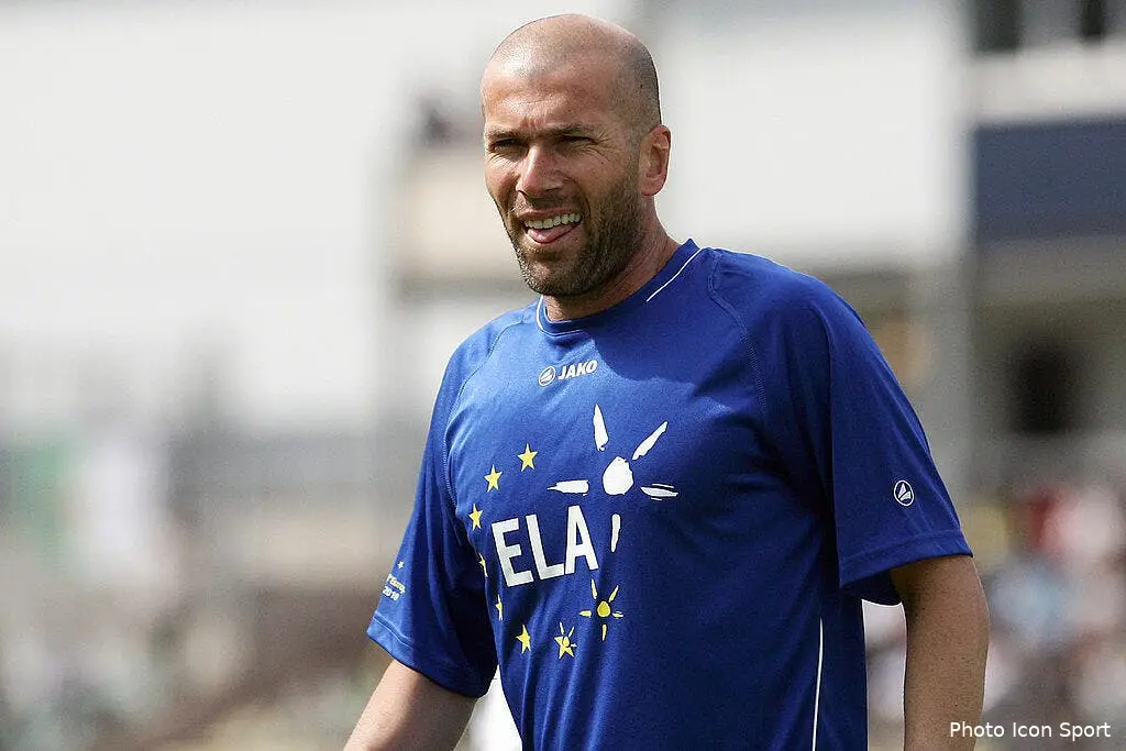 aleveque persiste et signe pour zidane 66064 14546