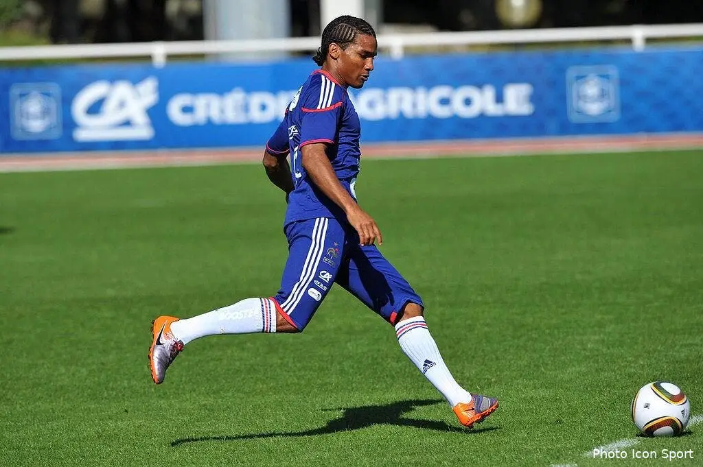 lama a fait aimer les bleus a malouda 58892 9891