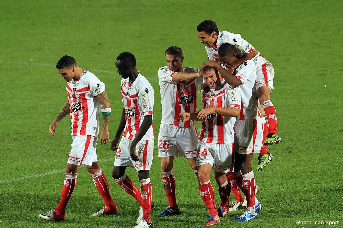 ajaccio a frappe au bon moment iconsport bel 290912 01 1340399