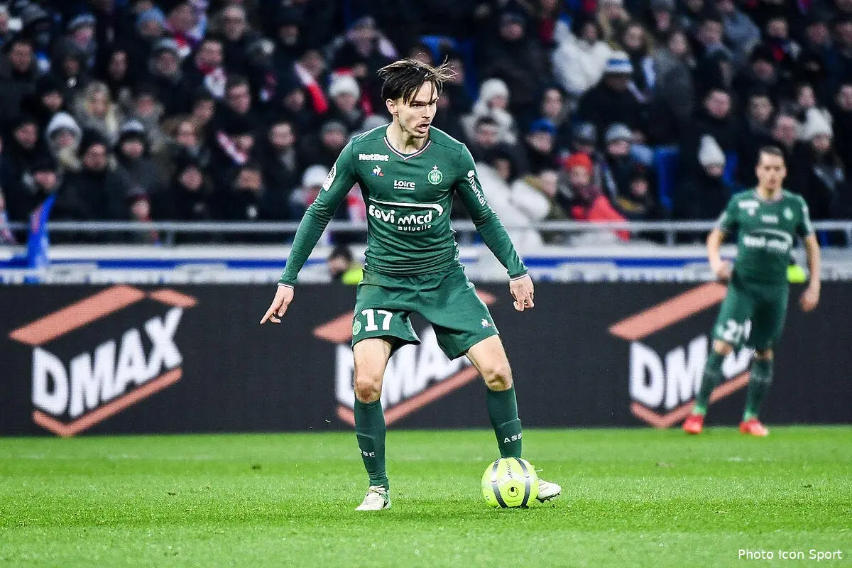 asse ce joueur a une enorme cote en angleterre mais icon dib 250218 15 19226899