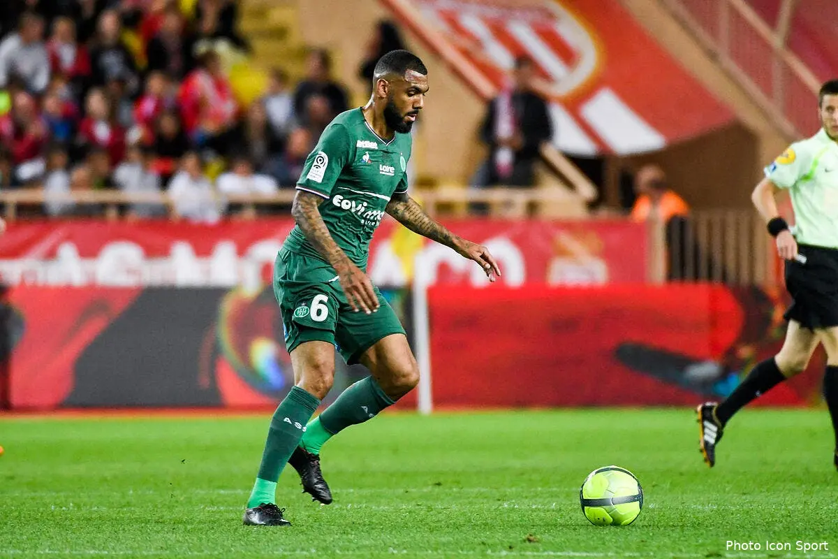 ASSE : Gros salaire, gros contrat, M'Vila prolonge à l'ASSE !