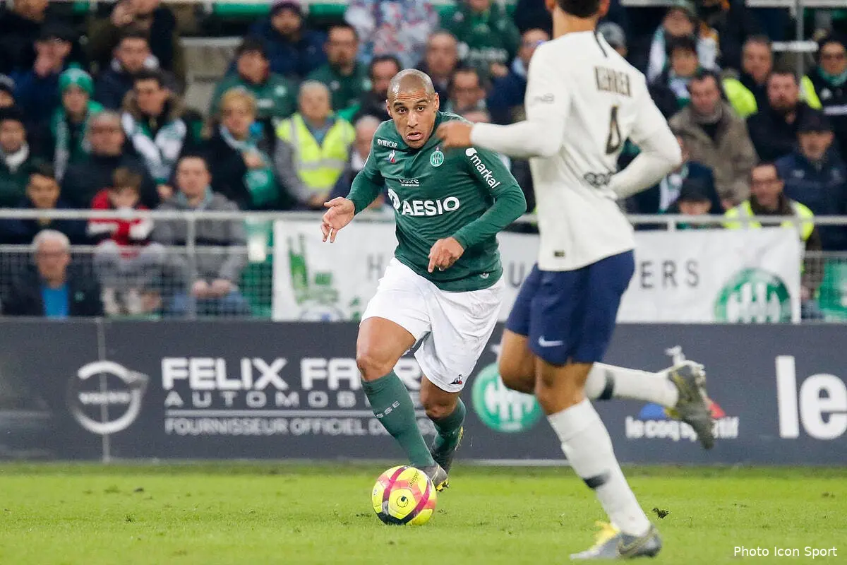 asse il est nul et il est gros la violente attaque de riolo sur khazri icon bia 170219 08 45245397