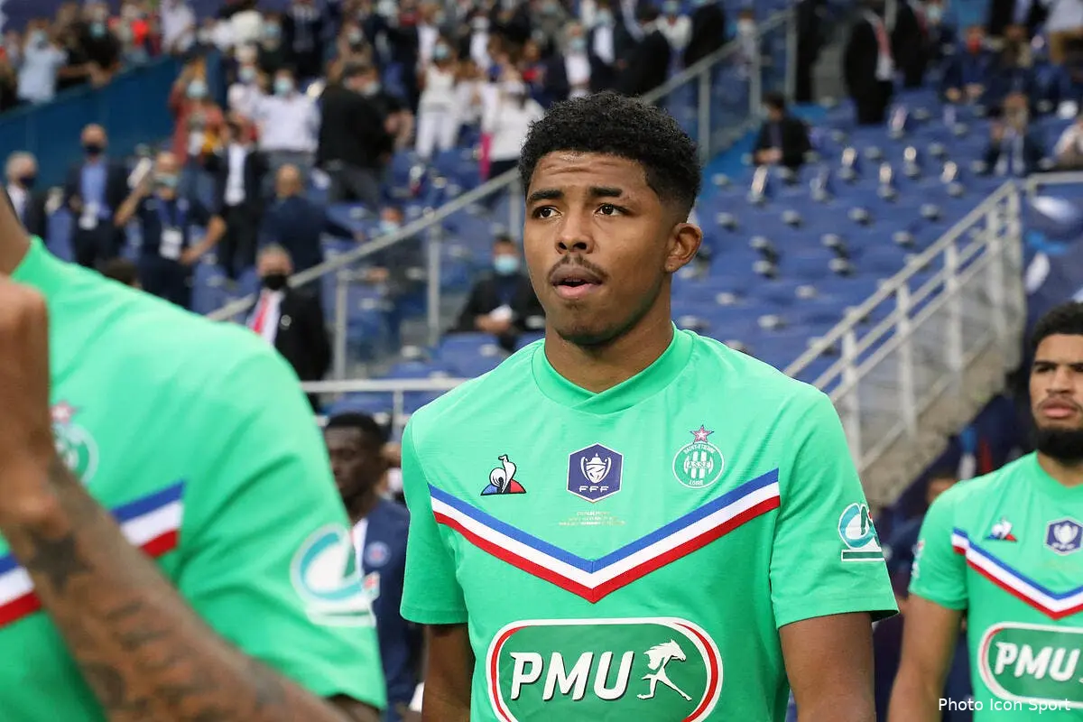 asse l ol et rennes tres chauds sur wesley fofana icon 7o2a0312290185